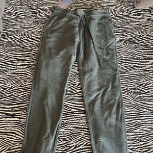 00 sweat pants NWT!